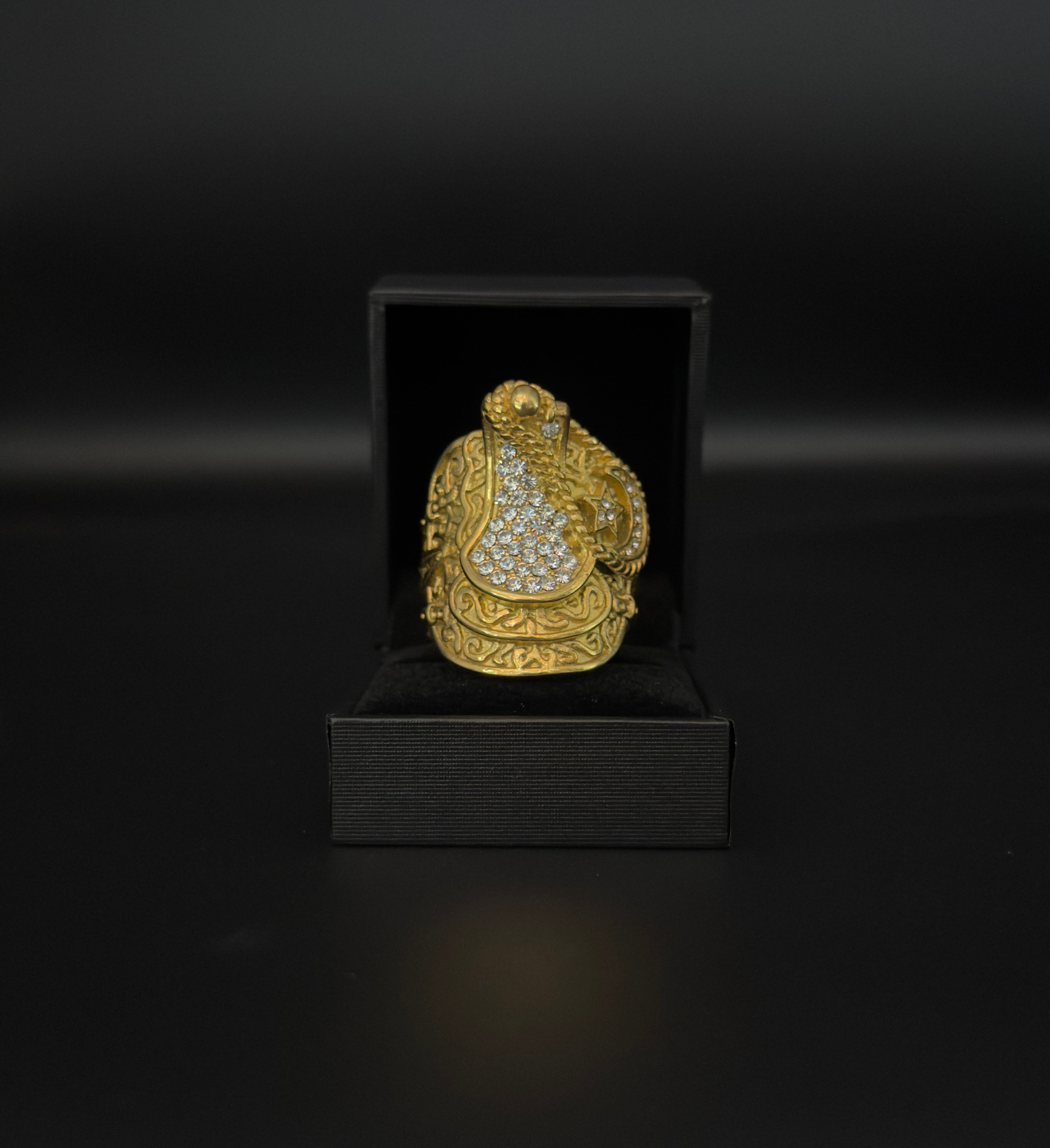 9ct Gold Filled Diamond Saddle Ring